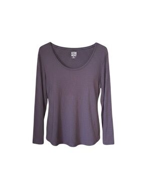 32 Degrees Women's Long-Sleeve Scoop Neck Top in Dusty Plum active wear.